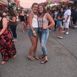 Meet your Posher, Meadow